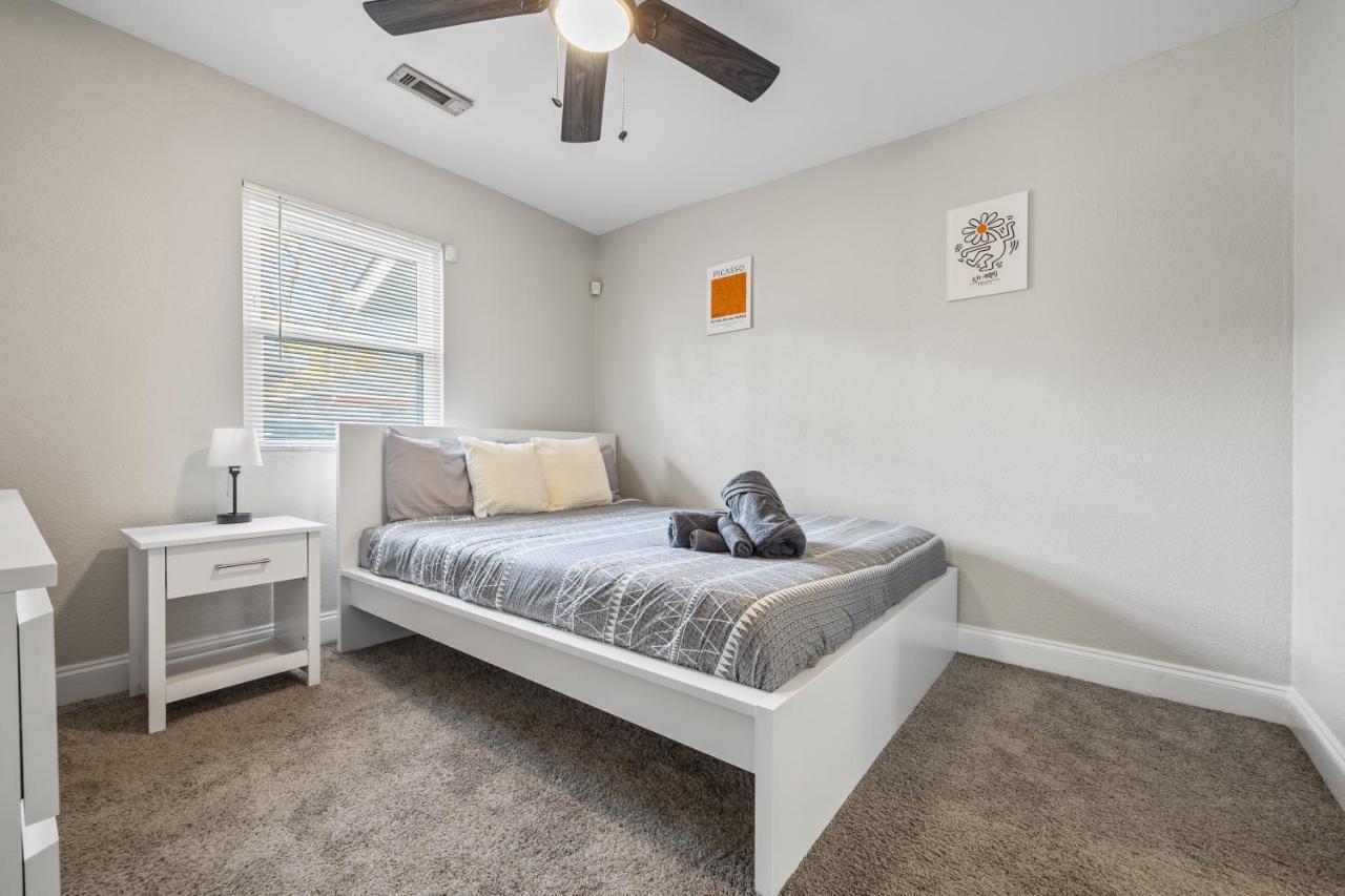 Cozy 2-Bedroom Retreat W/Wi-Fi & Keurig Coffee Atlanta Luaran gambar
